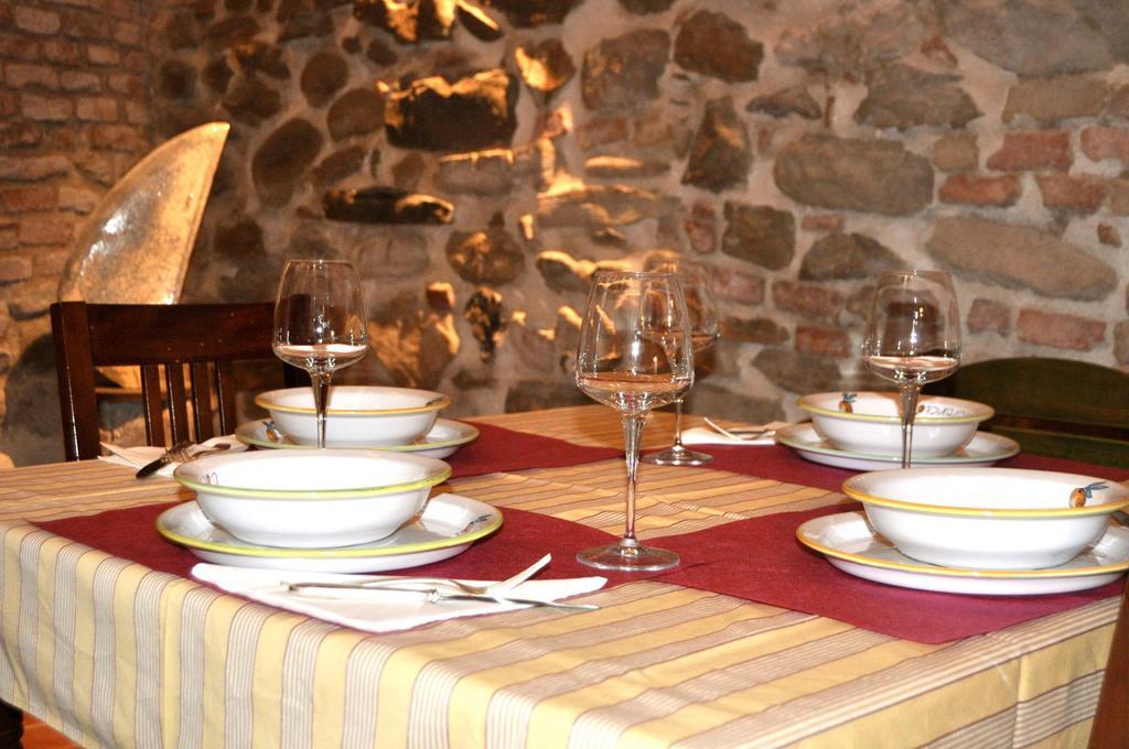 Pomarancio Bnb Saludecio Екстериор снимка