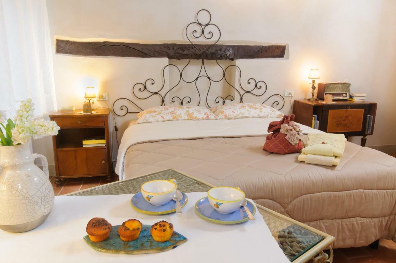 Pomarancio Bnb Saludecio Екстериор снимка